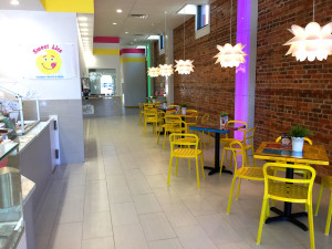 Sweet-Lics-Yogurt-Shop-Interior